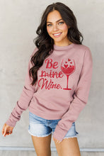Load image into Gallery viewer, Xoxo Glitter Letter Print Graphic Sweatshirt