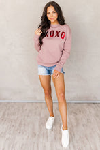 Load image into Gallery viewer, Xoxo Glitter Letter Print Graphic Sweatshirt