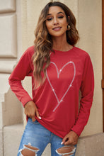 Load image into Gallery viewer, Rhinestone Heart Shaped Graphic Sweatshirt